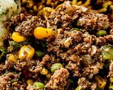 Foto del paso 1 de la receta: CARNE Picada Con 🫑🥕🧅🌽🧄Vegetales...!