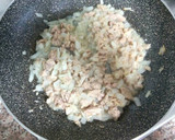 Foto del paso 2 de la receta: Pasta con atún, huevo y tomate