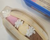 Gambar langkah 1 resipi Banana Split.