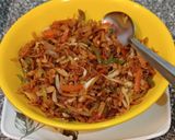 A picture of step 5 of Indo Chinese Noodles from Leftover Roti.