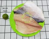 Foto langkah ke 1 dari resep Ikan panggang saus Teriyaki.