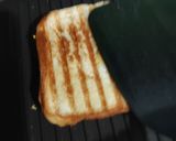 A picture of step 6 of Paneer Bhurji Grilled Sandwiches.