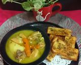 A picture of step 7 of Protein Rich Healthy Chicken Stew With Garlic Bread.