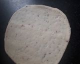 A picture of step 5 of Chinese rose cake.