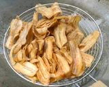 รูปขั้นตอนการทำที่ 5 ของ กล้วยฉาบ Banana Chips