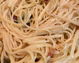 Foto del paso 4 de la receta: Tallarines a la carbonara