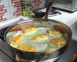 Foto del paso 8 de la receta: Croquetas de papa bañadas en flor de calabaza