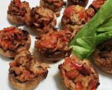 Foto del paso 4 de la receta: Champiñones rellenos de atún