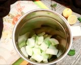 A picture of step 1 of Cucumber mint cooler.