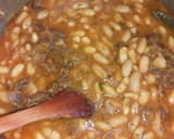 Foto del paso 5 de la receta: Alubias con carne seca 🥓🥓🥘