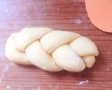 Hình bước làm 4 của món Bánh mì hoa cúc