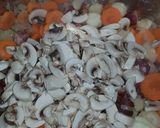 Tárkonyos csirkeraguleves recept fázis 2 fotója