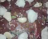 Őzhús zsírral és fokhagymával recept fázis 1 fotója