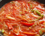 Foto del paso 3 de la receta: Lomo de cerdo con tomate