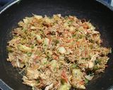 A picture of step 1 of Chicken box patties.