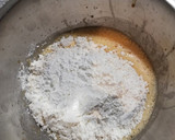 Foto del paso 5 de la receta: Bizcocho de limón con mermelada de fresa
