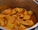 Foto del paso 10 de la receta: Solomillo de cerdo estofado con champiñones y patatas