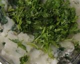 A picture of step 1 of Spinach Momos.