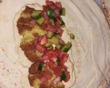 صورة لخطوة 4 من وصفة ساندويش الحمص والفلافل بيتي 😋😋