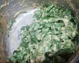 A picture of step 2 of Spinach Pakoda.