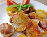 Savanyú káposzta ágyon sült karaj, burgonyával borítva recept fázis 3 fotója