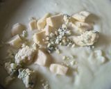 Foto del paso 2 de la receta: Pasta Con Salsa Blanca Y Quesos / Clásicos Argentinos