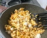 Foto langkah ke 3 dari resep Nasi Goreng Tomyum Ala Fe.
