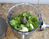 Foto del paso 1 de la receta: Pasta al cilantro