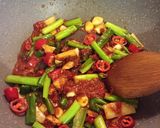 A picture of step 4 of Chinese Style Hot and Spicy Fresh Crab.