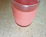 A picture of step 3 of Strawberry banana smoothie.