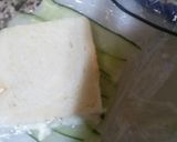 Une image de l'étape 2 de Sandwich pain de mie mayonnaise -thon et cornichon.