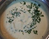 Foto del paso 2 de la receta Crema de patatas con queso y almendras crocanti