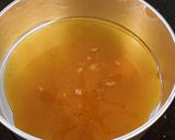 A picture of step 4 of Cheesecake Flan.
