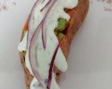 Foto del paso 11 de la receta: Boniatos rellenos de edamame con salsa de queso feta