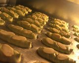 Foto langkah ke 3 dari resep Lidah Kucing Greentea Almond.