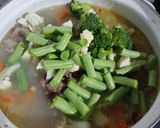 Foto langkah ke 4 dari resep Sop Tulang Sapi.