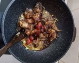 Foto langkah ke 5 dari resep Ayam Saus Mentega.