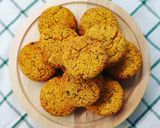 Foto del passaggio 7 della ricetta Crocchette di lenticchie, carote e miglio