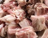Hình bước làm 2 của món Canh bí đao nấu sườn non
