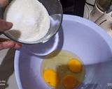 Foto langkah ke 2 dari resep Bolu kukus santan.