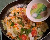 Foto langkah ke 8 dari resep Spaghetti Goreng Jawa Pedas.