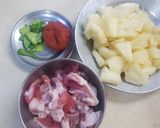รูปขั้นตอนการทำที่ 1 ของ แกวคั่วสัปปะรดหมู