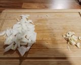 Foto del paso 1 de la receta: Filetes de lomo con salsa de pimiento