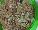 Foto langkah ke 3 dari resep Mie goreng bakso.