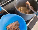 Foto langkah ke 1 dari resep Iga Babi Bakar Kecap Jamin Empuk dan Gampang.