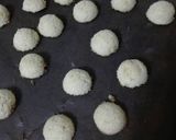 Foto del paso 2 de la receta: Alfajorcitos de coco y dulce de leche