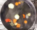 Foto del paso 1 de la receta: Arroz con azafrán