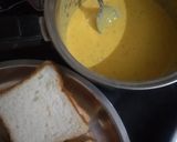 A picture of step 2 of Tiranga bread pakoda.