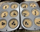 A picture of step 4 of Blueberry Banana Muffins.