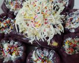 Foto langkah ke 11 dari resep Bolu kukus coklat dan ubi ungu.